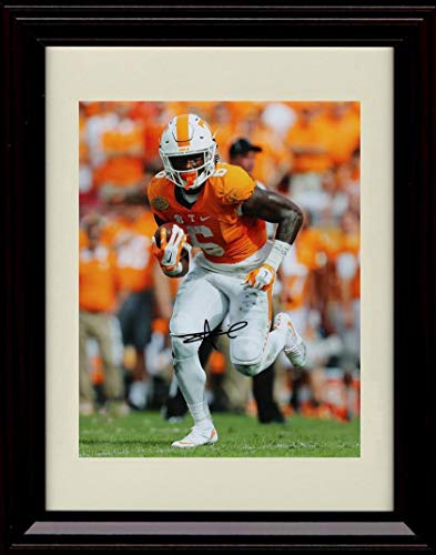 Framed 8x10 Alvin Kamara - On The Run - Tennessee Volunteers - Autograph Replica Print Framed Print - College Football FSP - Framed   