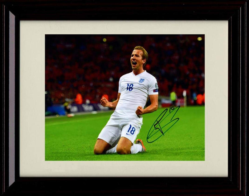 Unframed Harry Kane Autograph Replica Print - England Unframed Print - Soccer FSP - Unframed   