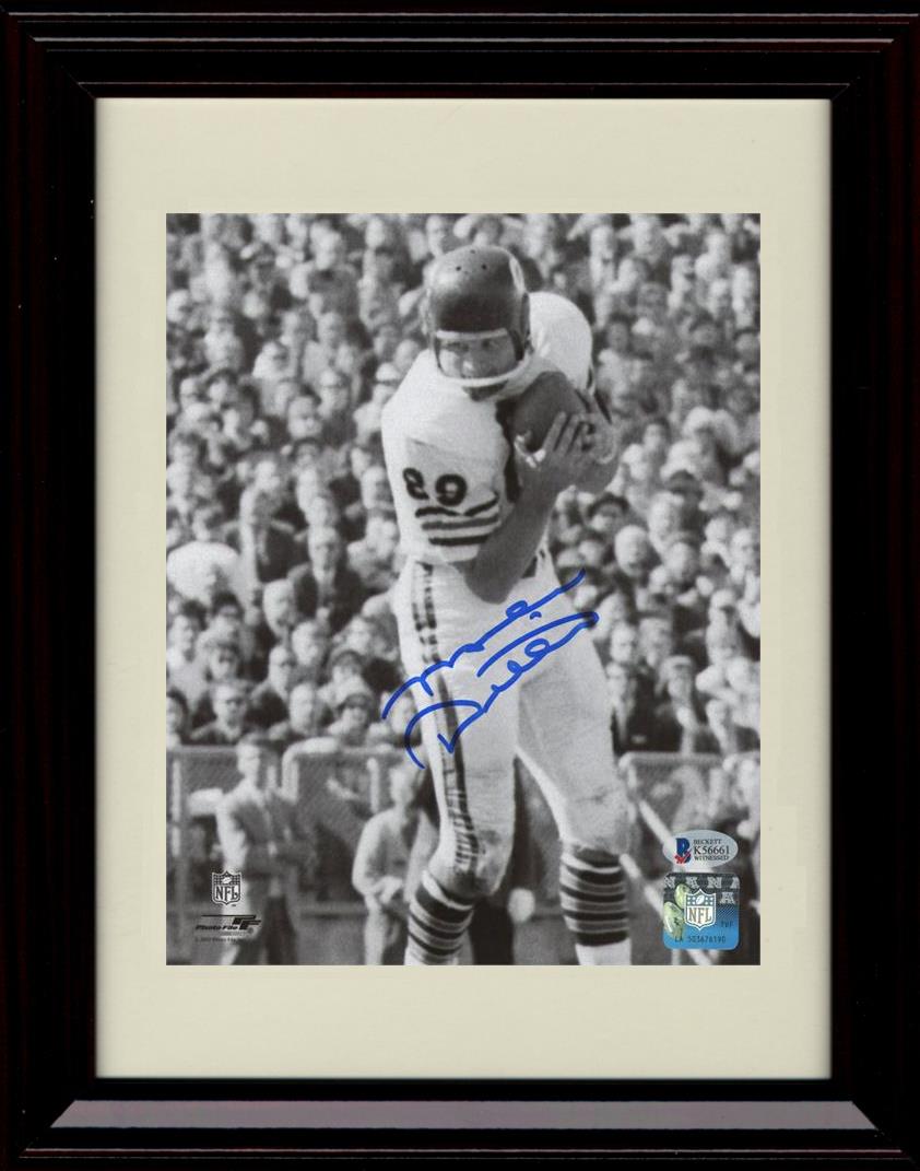 8x10 Framed Mike Ditka - Chicago Bears Autograph Promo Print - Making the Catch Framed Print - Pro Football FSP - Framed   