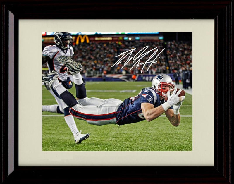 8x10 Framed Rob Gronkowski - New England Patriots Autograph Promo Print - Divivng Catch Framed Print - Pro Football FSP - Framed   