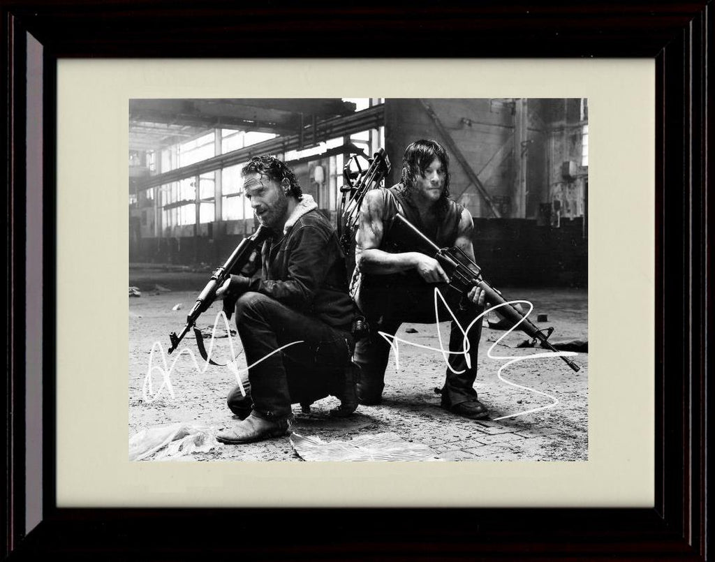 Unframed Walking Dead Cast Autograph Promo Print - Landscape Unframed Print - Television FSP - Unframed   