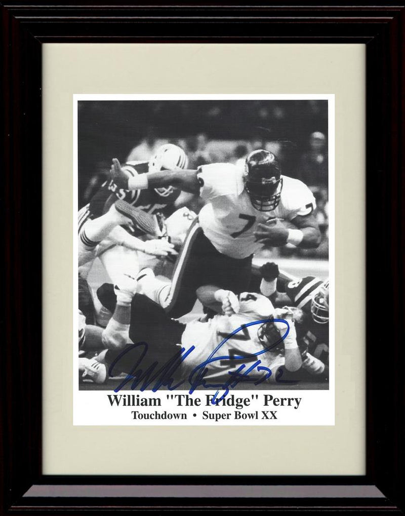 Unframed William Perry - Chicago Bears Autograph Promo Print - The Fridge Black And White TD Super Bowl XX Unframed Print - Pro Football FSP - Unframed   