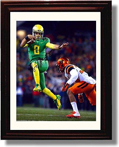 Framed 8x10 Oregon Ducks Leaping Marcus Mariota Autograph Promo Photo Framed Print - College Football FSP - Framed   